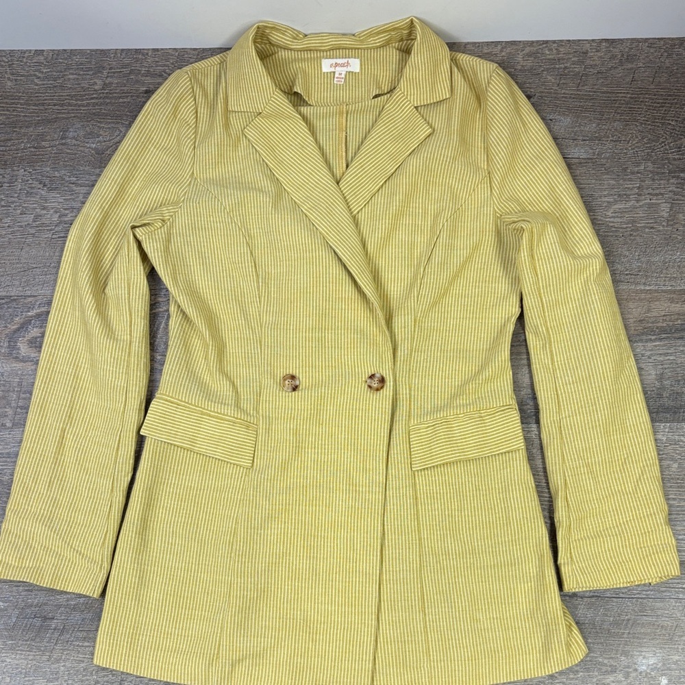 A.Peach Yellow Pinstripe Double Breasted Blazer Size Medium